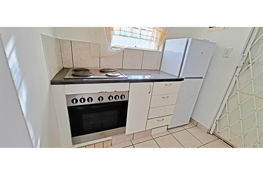 To Let 2 Bedroom Property for Rent in Broadlands Village Western Cape